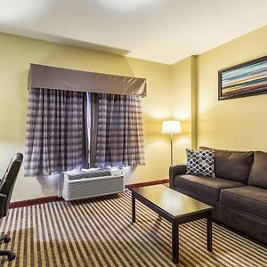 Queen Suite